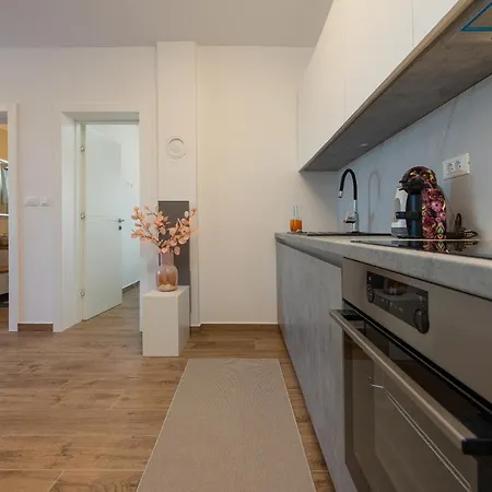 La Prima Privlaka Luxury Ii Appartement *